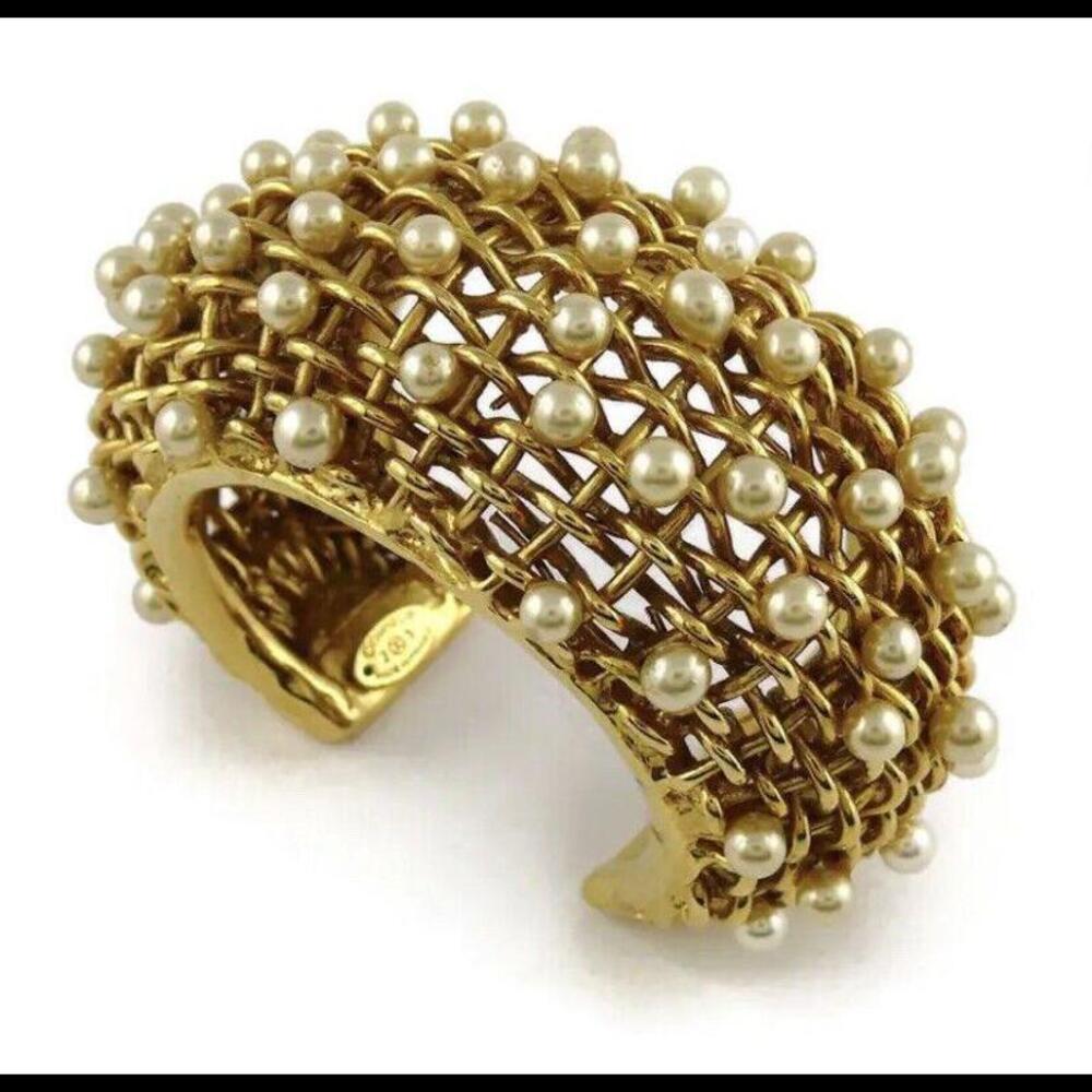 Chanel Vintage 1988 Gold Toned Braided Pearl Cuff Bracelet - Picture 2 of 6